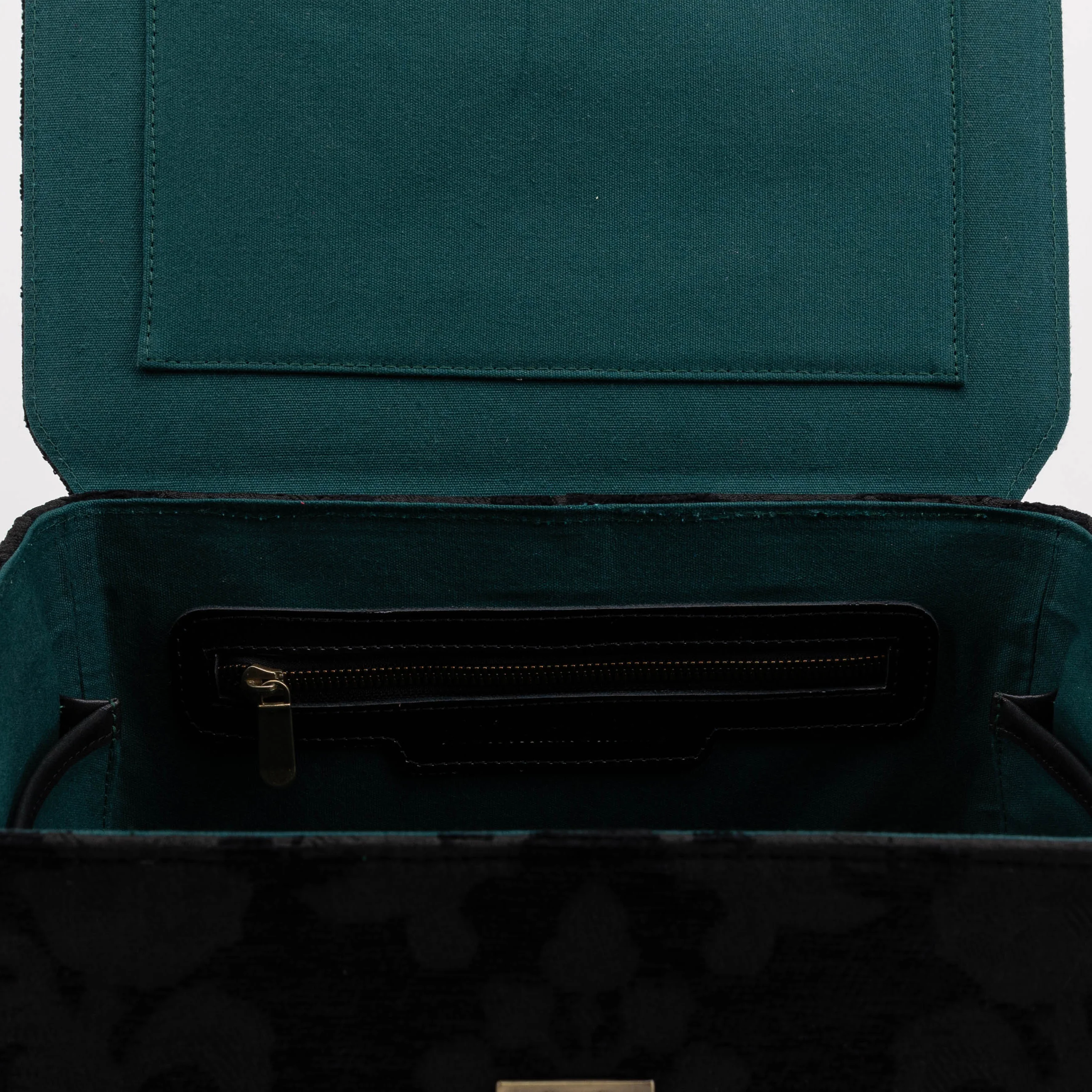 Thumbnail 10